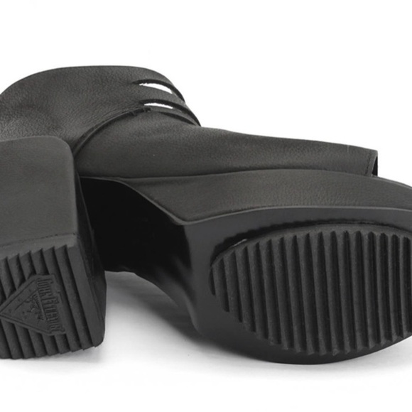 Fluevog Prepare Axe black slotted open toe platform sandal size 10.5 - Picture 5 of 5